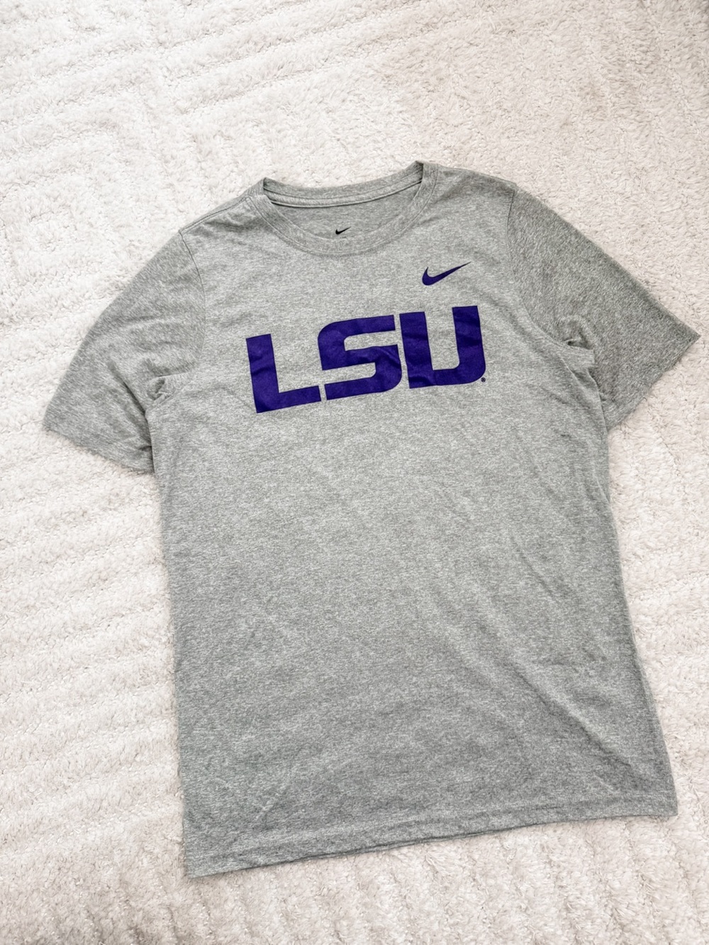 NWOT  - Nike Youth LSU Dri-Fit T Shirt - Size XL